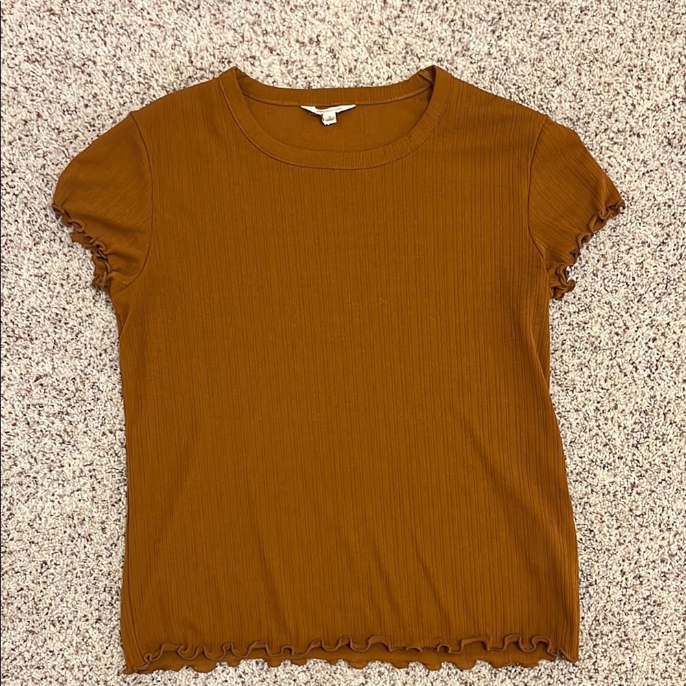 Madewell Short Sleeve Ruffle Tee in Brown